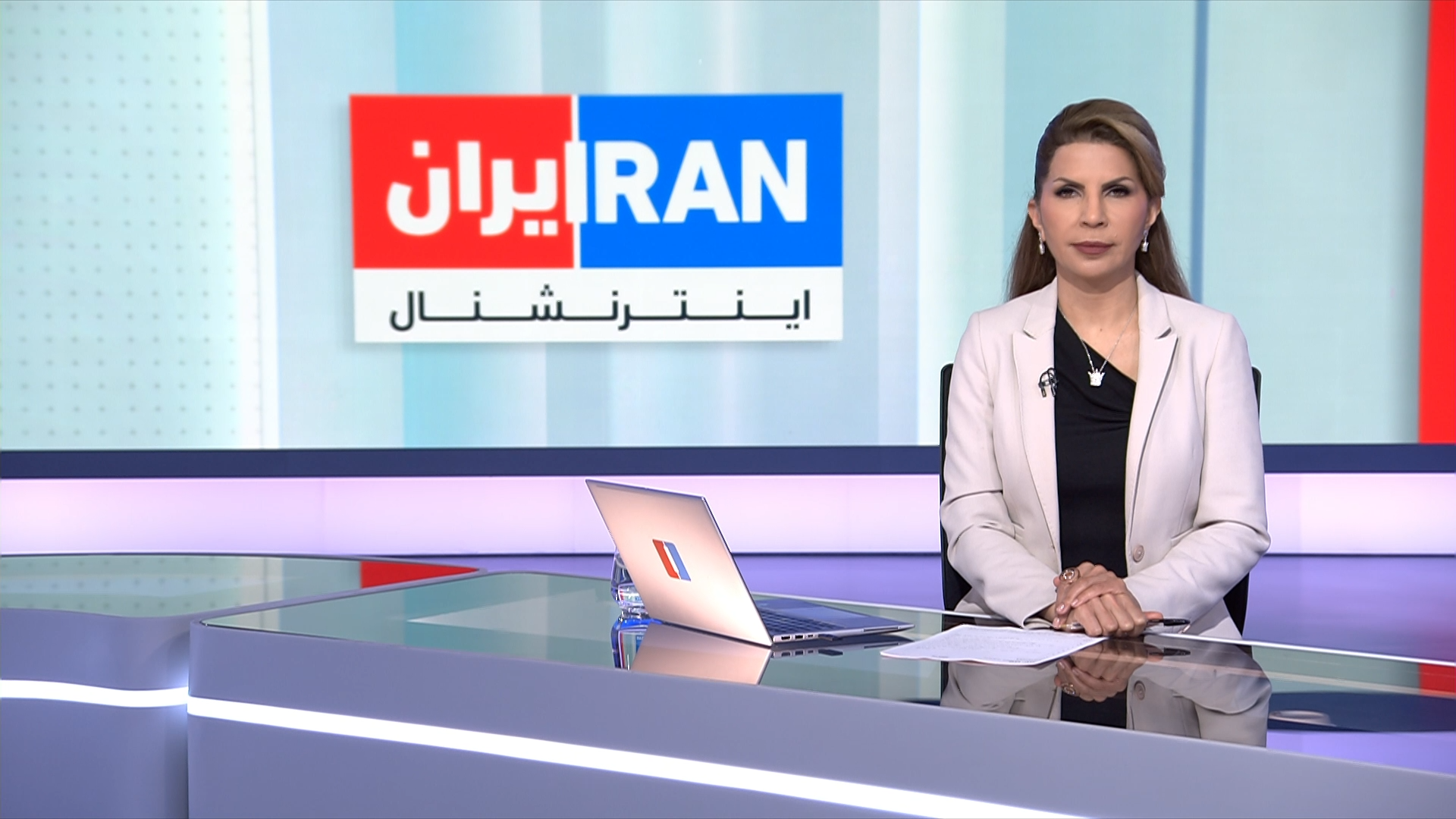 سرخط خبرهای جمعه ۲۴ بهمن