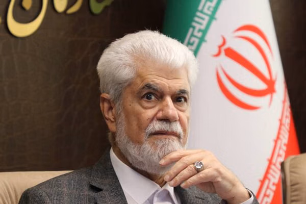 رییس کمیسیون بهداشت مجلس: هزینههای دارو و درمان کمرشکن شده است
