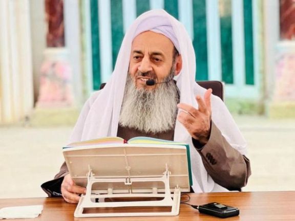 زعيم أهل السنة في إيران يدعو لإجراء تحقيق عادل لكشف ملابسات حادثة أرميتا غراوند