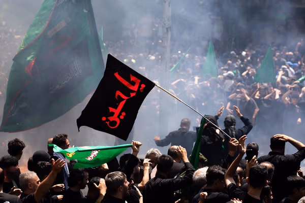Rival visions of Iran take to the streets during Ashura