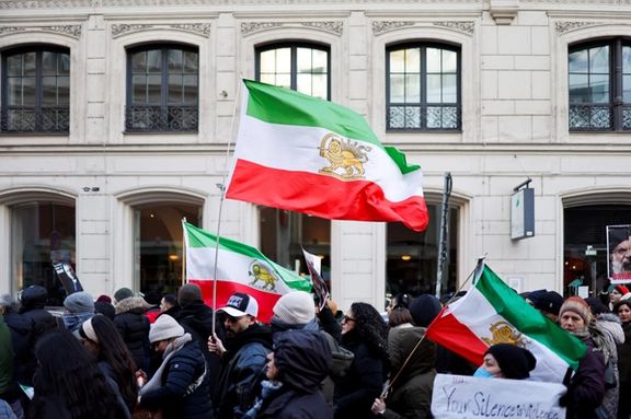 تظاهرات ایرانیان در حمایت از انقلاب ملی، وین اتریش، ۲۸ دی