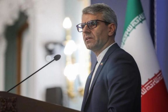 خارجية إيران تدين عقوبات واشنطن ضد وزير النفط وتصفها بـ"السخيفة والمعارضة للأعراف الدولية"