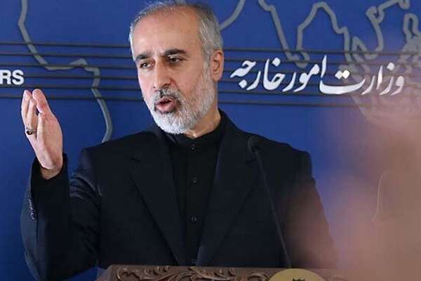 طهران: دعوة زيلينسكي للإيرانيين بالتأثير على النظام "ادعاءات لا أساس لها"