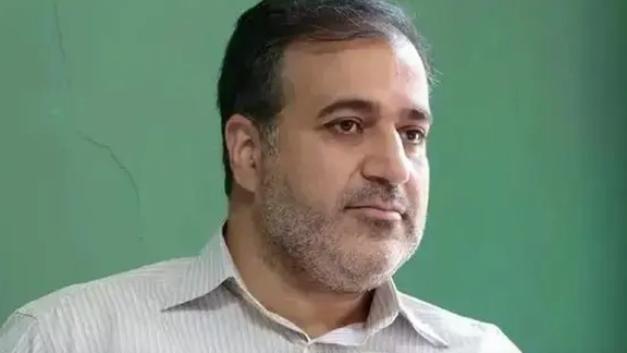 مهدی محمودیان، زندانی سیاسی پیشین، به هشت ماه زندان و برخی ممنوعیتها محکوم شد