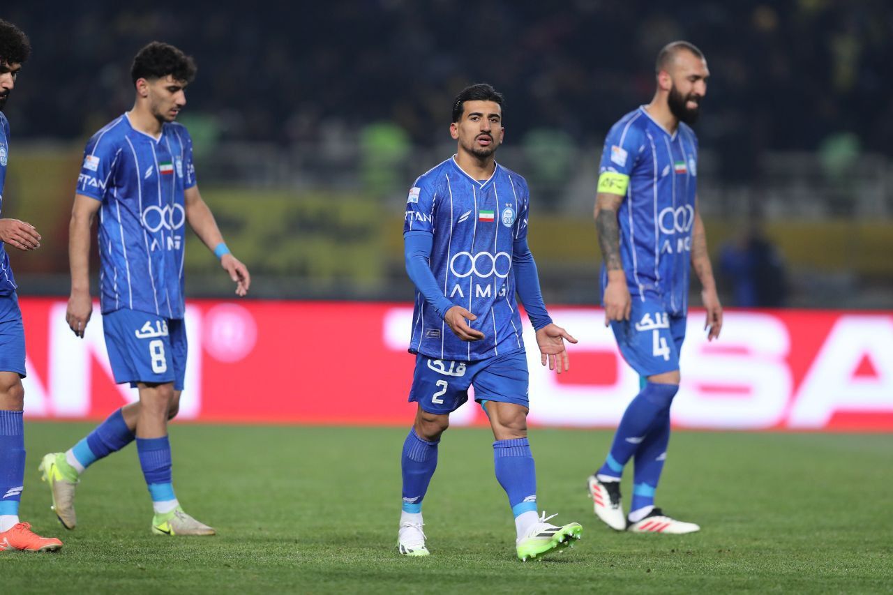 بازی بدون تماشاگر هم برگزار نمی‌شود؛ فولاد هرمزگان-استقلال یک روز به‌تعویق افتاد