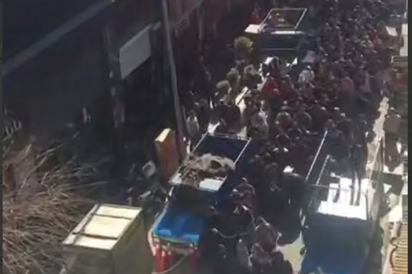 إعلام الحرس الثوري: إضرابات التجار "سيناريو العدو لزعزعة الأمن في إيران"