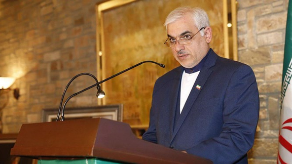 مدیرکل وزارت خارجه ایران نیز خبر واردات واکسن ووهان را تکذیب کرد و آن را «دروغ کثیف» خواند