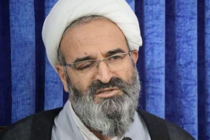 امام جمعه سمنان: همه ایرانیها آمادگی دارند جانشان را کف دست بگیرند و به جنگ اسرائیل بروند