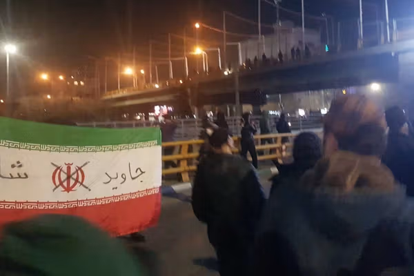 روایت شاهد عینی در خبرگزاری فرانسه از کشتار جمهوری اسلامی: مردم از پشت گلوله میخوردند