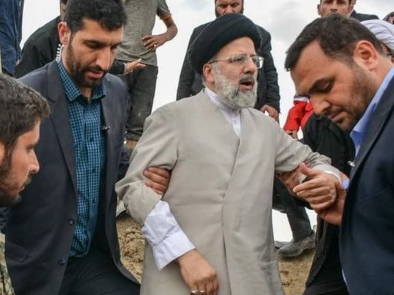 استمر في قمع واعتقال المواطنين.. النظام الإيراني يرد على الابتهاج الشعبي بموت "رئيسي"