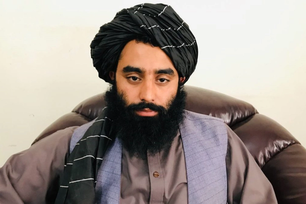 مقام طالبان: مهاجران برگردند، جانشان در امان است