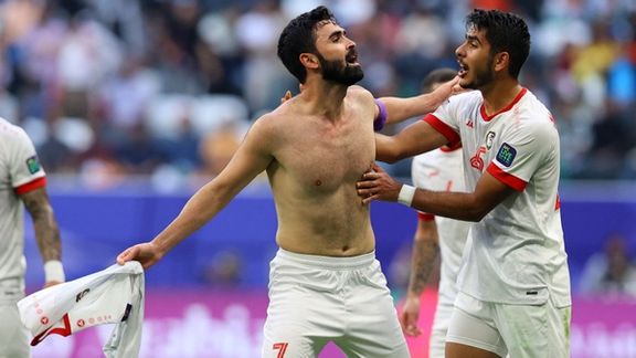 خبر مهم برای اردوی ایران؛ عمر خربین، کاپیتان سوریه، زننده ۵ گل به بیرانوند، مصدوم شد