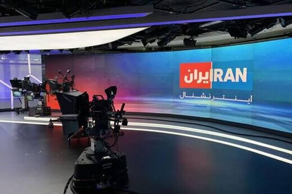بسبب تغطية الاحتجاجات.. الخارجية الإيرانية تفرض عقوبات على "إيران إنترناشيونال"
