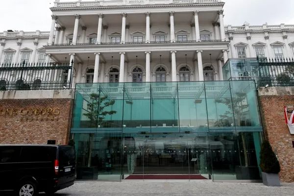 حصري لـ"إيران إنترناشيونال": طهران تدعو لتدخل غربي لإغلاق ملف "مواقع اليورانيوم"
