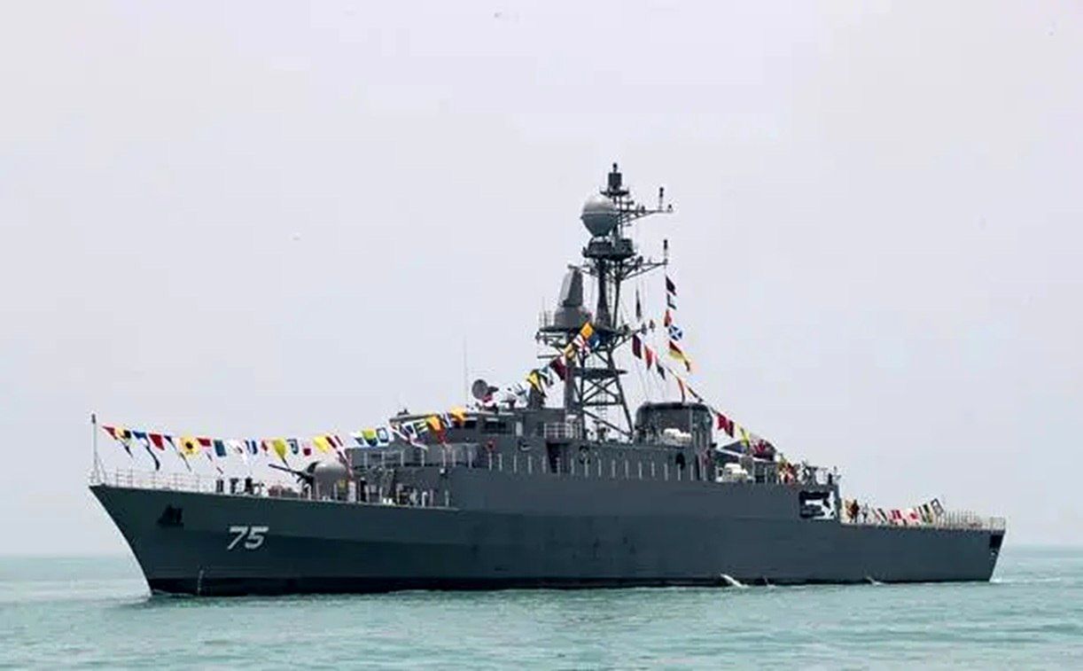 پیام مخاطب: آمریکا هشدار داد اما فرمانده ناو دنا اجازه نداد نیروها تخلیه شوند