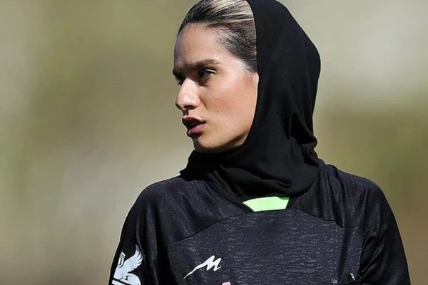 با داوری از دربی مردان؛ تیم داوری نخستین دربی استقلال و پرسپولیس در فوتبال زنان مشخص شد