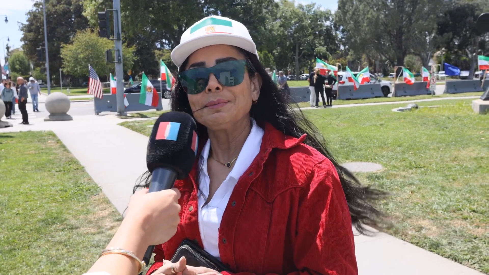 تجمع ایرانیان لس‌آنجلس علیه سرکوب ایرانیان و مذاکره با جمهوری اسلامی