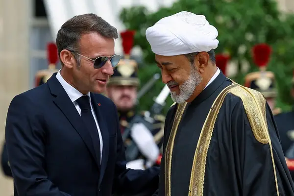 واکنش جمهوری اسلامی به توافق فرانسه و عمان برای مینروبی در تنگه هرمز: اجازه نمیدهیم