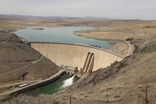 احتياطي مياه السدود في إيران أقل من 40 % والأزمة تقترب من طهران
