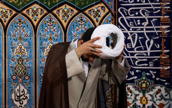 مقام حوزه علمیه: دشمن برای نفوذ در حوزه علمیه بودجه اختصاص داده