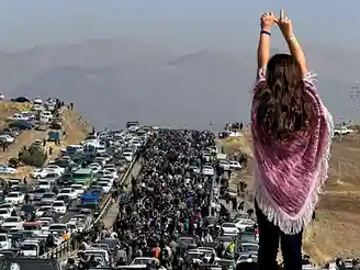 دادگاه انقلاب ارومیه برای ۵ بازداشتشده خیزش «زن، زندگی، آزادی» حکم اعدام صادر کرد