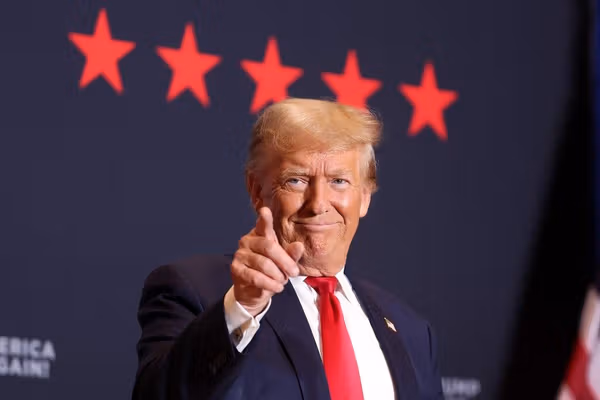 واکنش ترامپ به سخنان لاریجانی: نمیدانم لاریجانی کیست و برایم اهمیتی ندارد