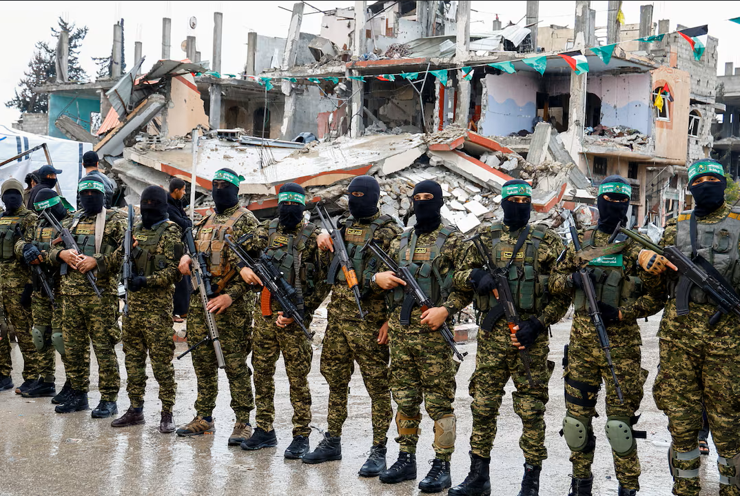 رسانه‌های اسرائیل: حماس هنوز ۲۰ هزار نیروی مسلح و صدها راکت با برد متوسط در اختیار دارد 