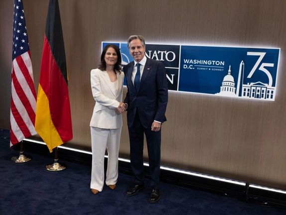 وزیران خارجه آمریکا و آلمان درباره آتشبس در غزه و صلح آذربایجان و ارمنستان گفتوگو کردند