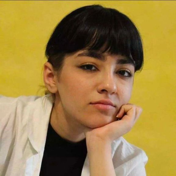 نسرین شاکرمی به ایران اینترنشنال: حکومت وقیحانه هرچه خودش میخواهد درباره مرگ نیکا میگوید