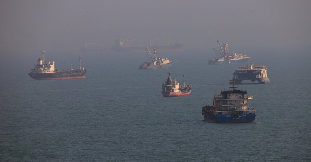 US strikes Iran-bound ship as mediators signal Hormuz breakthrough