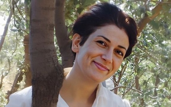 عفو بینالملل: پخشان عزیزی، زندانی سیاسی و فعال مدنی در خطر اعدام قرار دارد