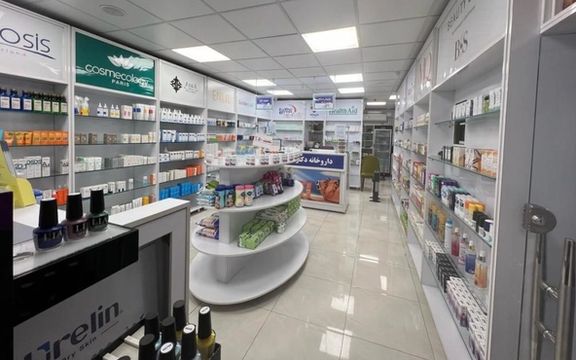 عقبنشینی وزیر بهداشت از حذف حمایتهای دولتی برای تامین دارو