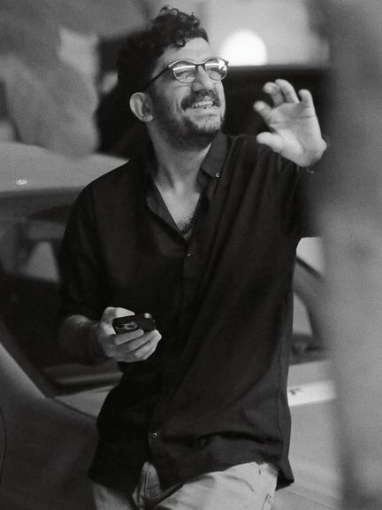 مهدی رجبیان برای ساخت موسیقی تیزرهای مرسدس بنز برنده جایزه بینالمللی «تیلی» شد