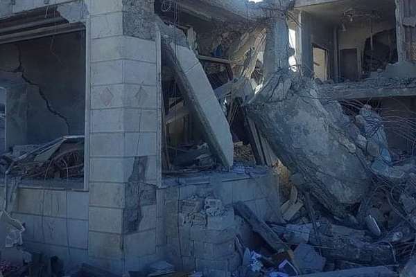 مصادر سورية: مقتل قادة كبار بالحرس الثوري الإيراني في انفجارات بمدينة بانياس