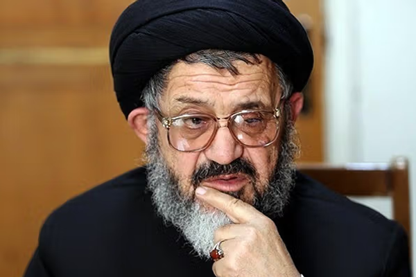 برلماني إيراني سابق: نواجه في إيران ديدانا تنتظر الفرصة لتخرج على النظام