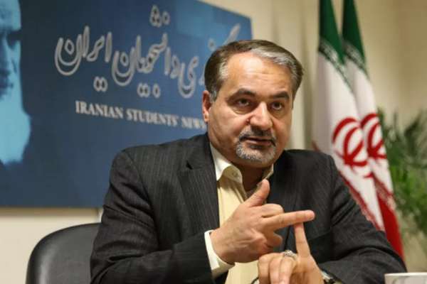 دبلوماسي إيراني سابق يحذر ترامب من العودة إلى "الضغط الأقصى".. ويقترح عليه "صناعة التاريخ"