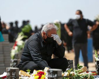 همشهری آنلاین: گریهکنها در مراسم ختم برای گریه و زاری شش میلیون میگیرند