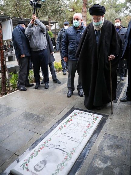 Supreme Leader Ali Khamenei visiting the grave of Arman Aliverdi on February 1.