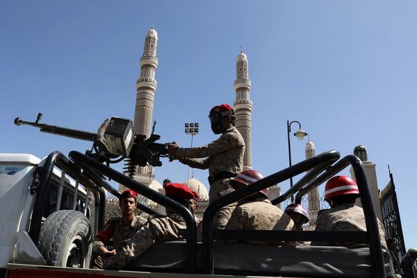 Saudi-Led Coalition Sets Deadline For Houthi Weapons Withdrawal