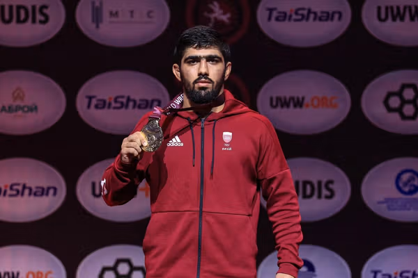 طلای تاریخی شاهین بداغی، کشتیگیر ایرانیالاصل برای قطر در کشتی قهرمانی آسیا