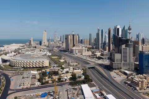ارتش کویت در حال رهگیری موشکها و پهپادهای جمهوری اسلامی است