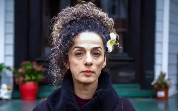 ناشطة إيرانية معارضة: المسبب الرئيسي للحرب خامنئي والحرس الثوري المجرم