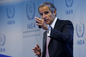 گروسی: از سرگیری بازرسی از سایتهای اتمی احتمال حمله نظامی به ایران را کاهش میدهد