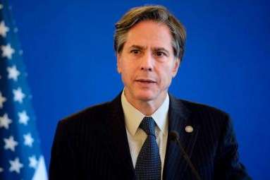 بلینکن: ما دموکراسی را از طریق مداخلههای پرهزینه نظامی یا سرنگونی اجباری رژیمها ترویج نخواهیم کرد
