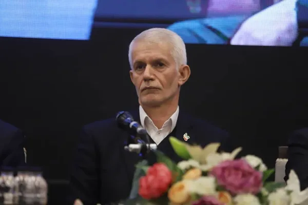 اسبقیان، معاون وزیر ورزش: رهبری خواسته سرمربی تیمملی، ایرانی باشد، قلعهنویی متدین است