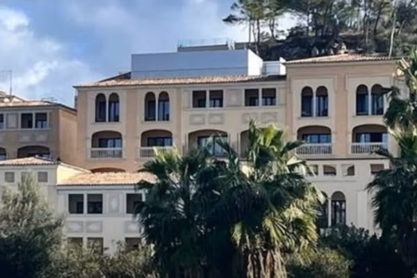 فایننشالتایمز: علی انصاری ، تحت تحریم بریتانیا، ۴۰۰ میلیون یورو ملک لوکس در اروپا خرید