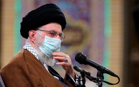 علی خامنهای: کیفیت خودروهای داخلی خوب نیست و مردم ناراضیاند