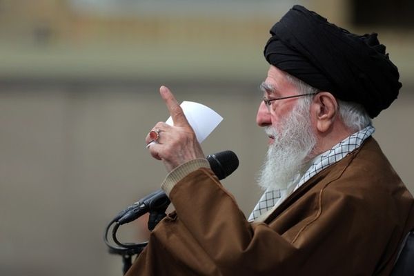 مصنع خامنئي لصناعة الأعداء.. سوريا عدو جديد لإيران