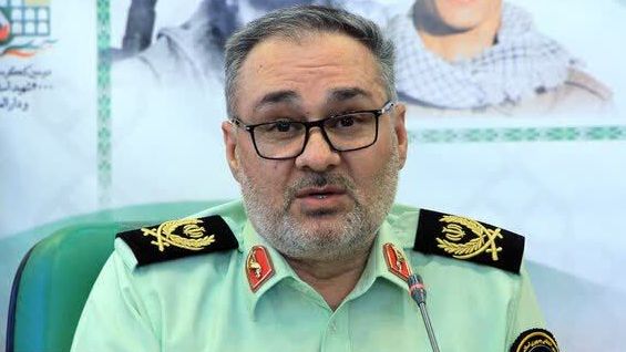 فرمانده انتظامی یزد: برای کاهش سوانح رانندگی دو تن تخمه شور به رانندهها دادیم