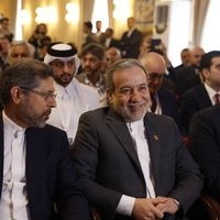 عراقچی: طرفهای مقابل بین تجربه مذاکرات سال ۲۰۱۵ و جنگ ۱۲ روزه یکی را انتخاب کنند